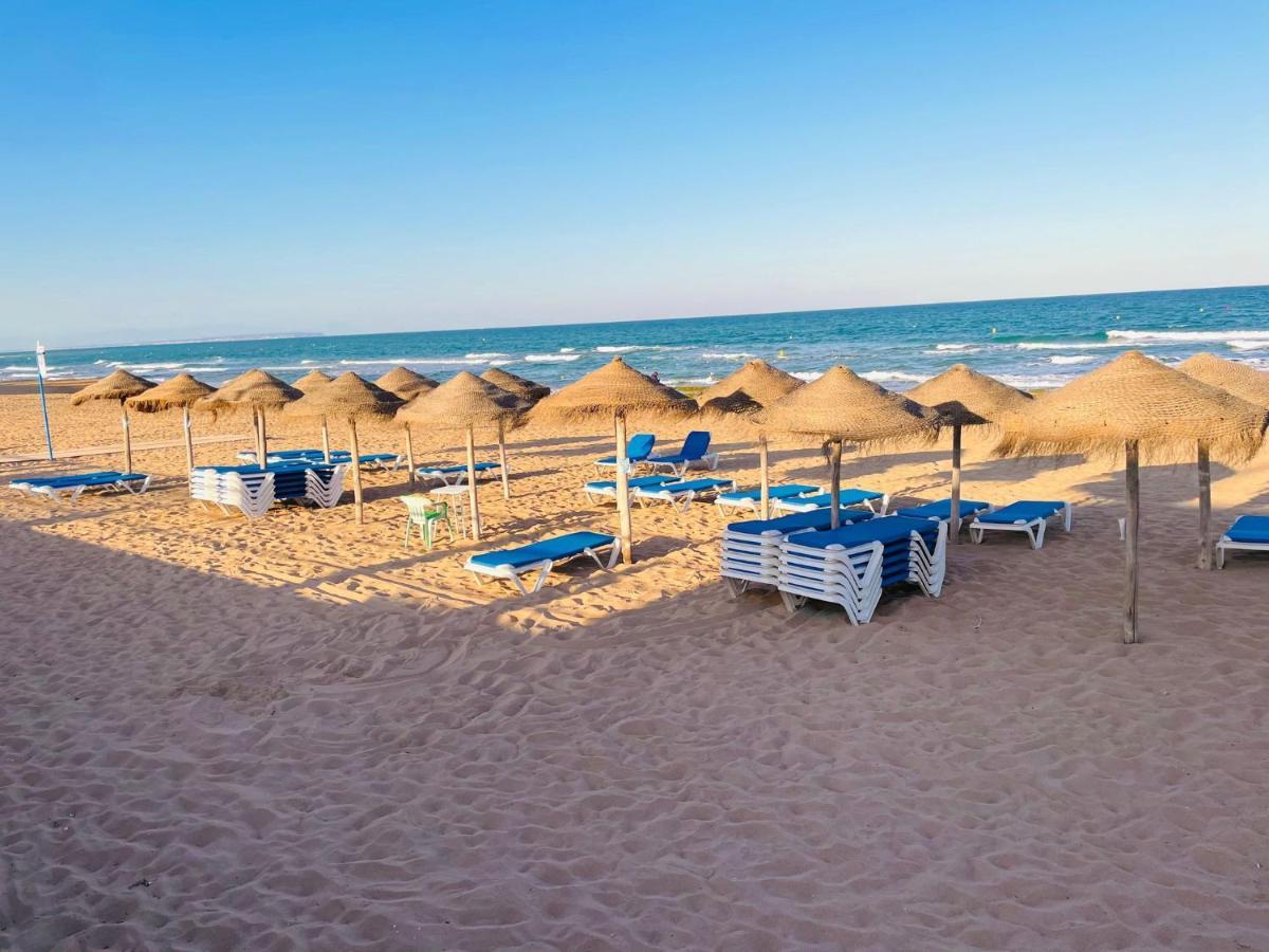 El Papagayo Apartment 2 Mins Walking To The Beach Torrevieja Exteriör bild